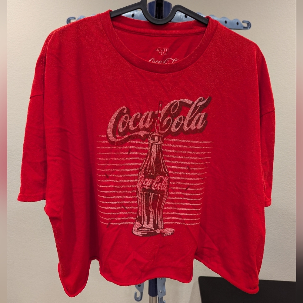 Coca-Cola Graphic Cropped T-Shirt Women's XL Red